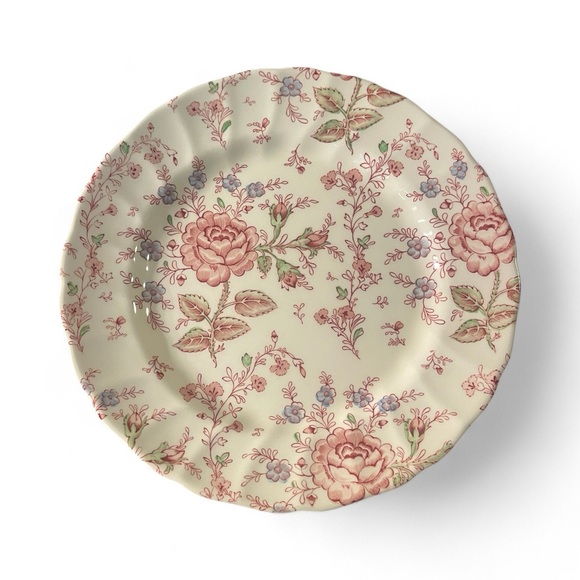 Vtg Johnson Bros. England Rose Chintz 2 Dinner Plates Floral Shabby Chic Charm - Picture 3 of 7